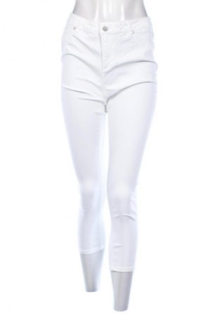 Damenhose Lascana, Größe L, Farbe Weiß, Preis 14,83 €