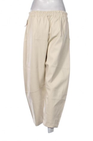 Damenhose Made In Italy, Größe M, Farbe Ecru, Preis € 24,00