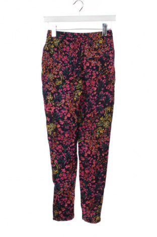 Pantaloni de femei ONLY, Mărime XS, Culoare Multicolor, Preț 163,16 Lei