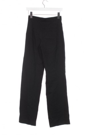 Γυναικείο παντελόνι Pull&Bear, Μέγεθος XS, Χρώμα Μαύρο, Τιμή 15,00 €