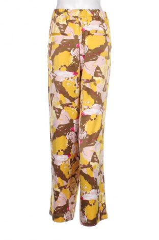 Pantaloni de femei VILA, Mărime L, Culoare Multicolor, Preț 91,99 Lei