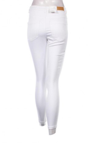 Damenhose Vero Moda, Größe S, Farbe Weiß, Preis 42,99 €