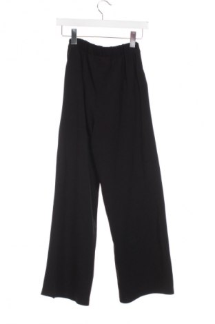 Дамски панталон Vero Moda, Размер XS, Цвят Черен, Цена 27,99 лв.
