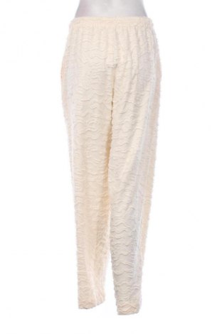 Damskie spodnie Vero Moda, Rozmiar M, Kolor ecru, Cena 62,02 zł
