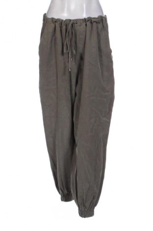 Dámske nohavice Zara, Veľkosť XL, Farba Zelená, Cena  14,00 €