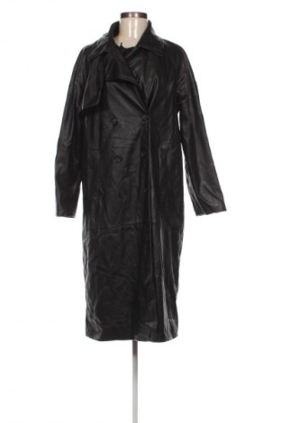 Dámská kožená bunda  Bershka, Velikost S, Barva Černá, Cena  1 429,00 Kč