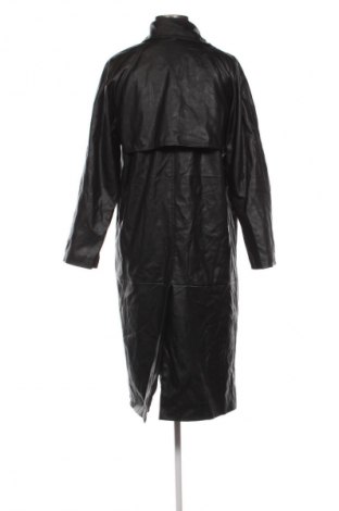 Dámská kožená bunda  Bershka, Velikost S, Barva Černá, Cena  1 429,00 Kč