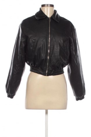 Geacă de piele pentru femei Bershka, Mărime XS, Culoare Negru, Preț 196,99 Lei
