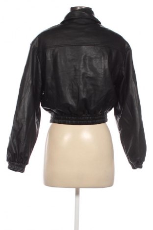 Geacă de piele pentru femei Bershka, Mărime XS, Culoare Negru, Preț 196,99 Lei