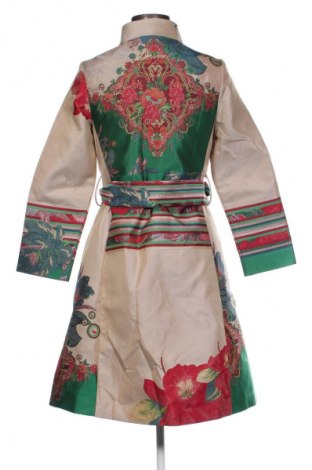 Дамско палто Desigual, Размер M, Цвят Многоцветен, Цена 344,00 лв.