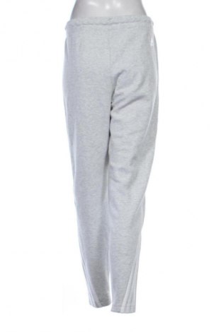 Pantaloni trening de femei Adidas, Mărime S, Culoare Gri, Preț 139,99 Lei