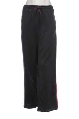 Dámské tepláky Adidas, Velikost XL, Barva Šedá, Cena  659,00 Kč