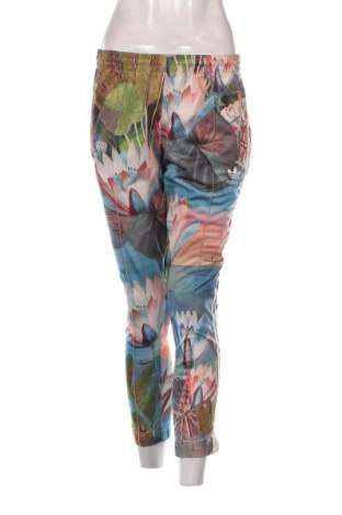 Pantaloni trening de femei Adidas Originals, Mărime M, Culoare Multicolor, Preț 139,99 Lei