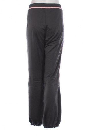 Dámské tepláky Nike, Velikost XL, Barva Vícebarevné, Cena  659,00 Kč
