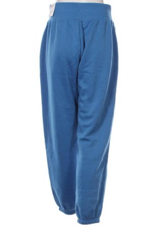 Pantaloni trening de femei Nike, Mărime S, Culoare Albastru, Preț 316,99 Lei