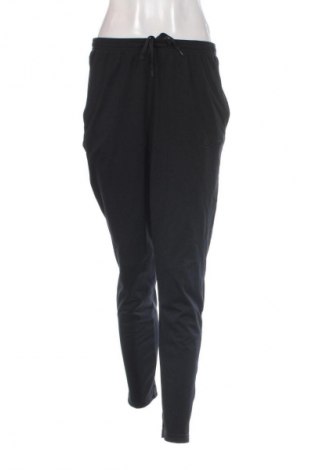 Pantaloni trening de femei Nike, Mărime M, Culoare Negru, Preț 139,99 Lei