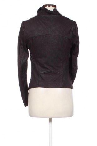 Kurtka damska Aiki Keylook, Rozmiar M, Kolor Czarny, Cena 112,36 zł