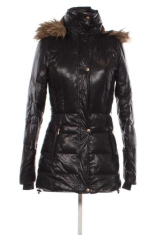 Dámská bunda  Bershka, Velikost S, Barva Černá, Cena  939,00 Kč