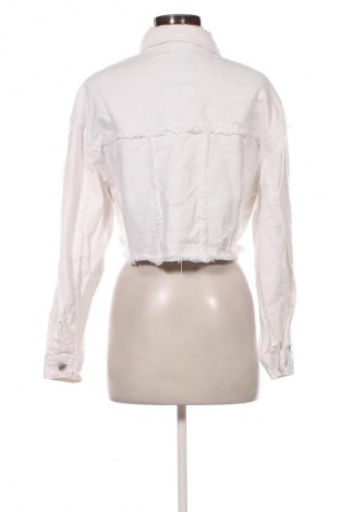 Γυναικείο μπουφάν Bershka, Μέγεθος L, Χρώμα Λευκό, Τιμή 9,99 €