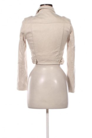 Geacă de femei Bershka, Mărime XS, Culoare Ecru, Preț 163,99 Lei