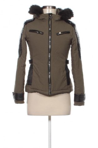 Damenjacke Jennyfer, Größe S, Farbe Mehrfarbig, Preis 40,99 €