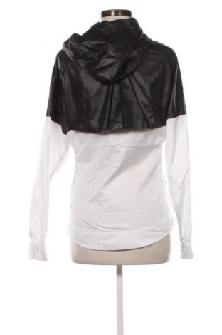 Dámska bunda  Nike, Veľkosť S, Farba Viacfarebná, Cena  47,95 €