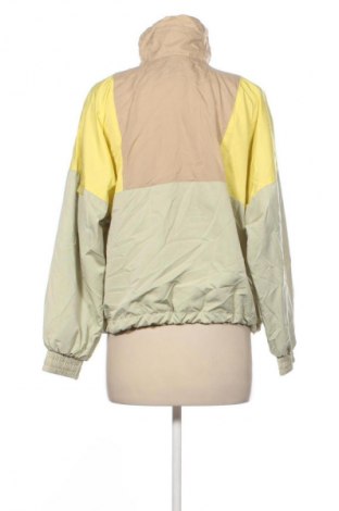 Kurtka damska Pull&Bear, Rozmiar S, Kolor Kolorowy, Cena 157,99 zł