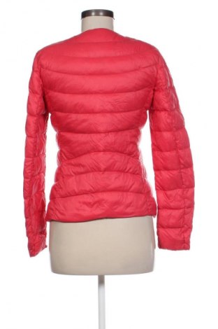 Dámská bunda  United Colors Of Benetton, Velikost XS, Barva Červená, Cena  861,00 Kč