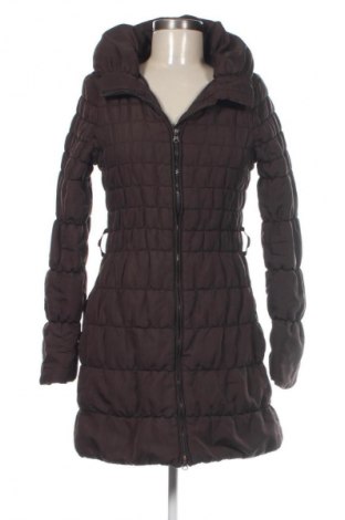 Дамско яке Vero Moda, Размер XS, Цвят Кафяв, Цена 41,99 лв.
