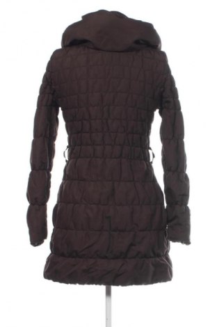 Дамско яке Vero Moda, Размер XS, Цвят Кафяв, Цена 41,99 лв.