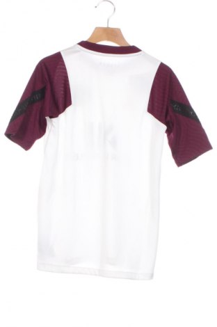 Dětské tričko  Air Jordan Nike, Velikost 9-10y/ 140-146 cm, Barva Vícebarevné, Cena  1 159,00 Kč