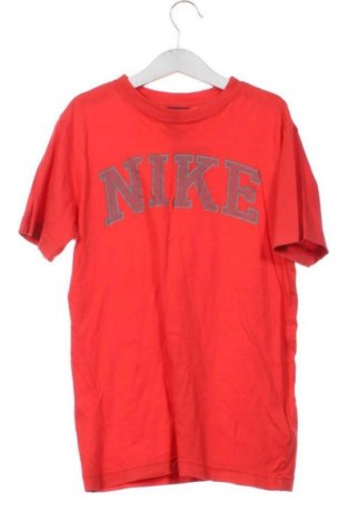 Kinder T-Shirt Nike, Größe 11-12y/ 152-158 cm, Farbe Rot, Preis 27,70 €