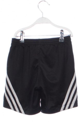 Pantaloni scurți pentru copii Adidas, Mărime 7-8y/ 128-134 cm, Culoare Multicolor, Preț 71,10 Lei