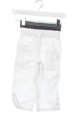 Kinder Shorts Marks & Spencer, Größe 4-5y/ 110-116 cm, Farbe Weiß, Preis € 9,72