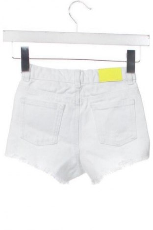Pantaloni scurți pentru copii Minoti, Mărime 3-4y/ 104-110 cm, Culoare Alb, Preț 78,99 Lei