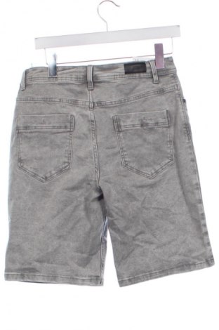 Pantaloni scurți pentru copii Unbranded, Mărime 12-13y/ 158-164 cm, Culoare Gri, Preț 44,99 Lei