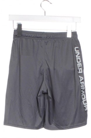 Dětské krátké kalhoty  Under Armour, Velikost 14-15y/ 168-170 cm, Barva Šedá, Cena  459,00 Kč