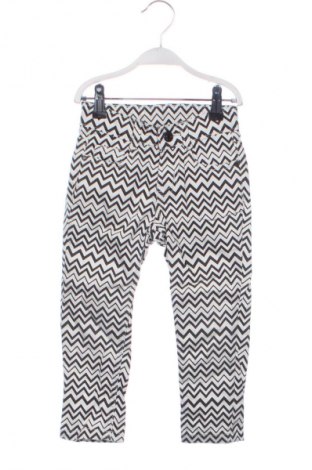 Pantaloni pentru copii Unbranded, Mărime 3-4y/ 104-110 cm, Culoare Multicolor, Preț 55,00 Lei