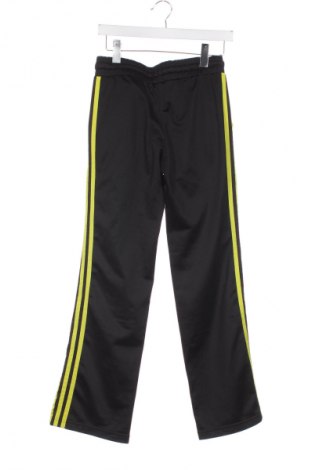 Детско спортно долнище Adidas, Размер 12-13y/ 158-164 см, Цвят Черен, Цена 34,99 лв.