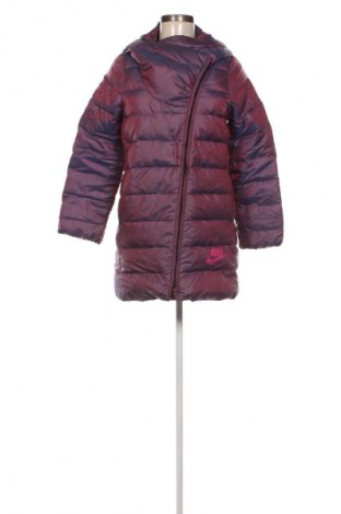 Dětská bunda  Nike, Velikost 10-11y/ 146-152 cm, Barva Vícebarevné, Cena  1 229,00 Kč