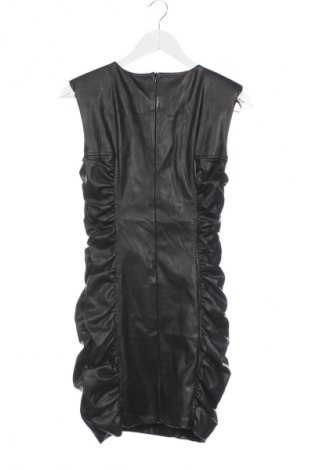 Rochie de piele Zara, Mărime M, Culoare Negru, Preț 91,99 Lei