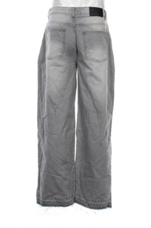 Męskie jeansy Boohoo, Rozmiar M, Kolor Szary, Cena 73,99 zł