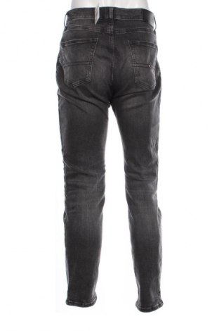 Мъжки дънки Tommy Jeans, Размер M, Цвят Черен, Цена 75,99 лв.