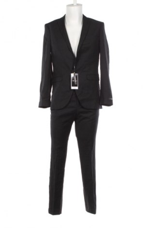 Мъжки костюм Jack & Jones, Размер S, Цвят Черен, Цена 244,99 лв.