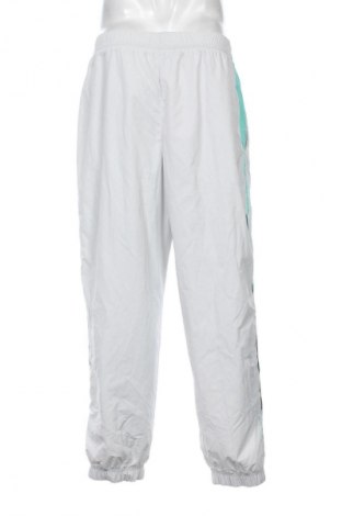 Herren Sporthose Nike, Größe XL, Farbe Mehrfarbig, Preis € 64,99