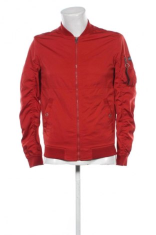 Мъжко яке Pull&Bear, Размер S, Цвят Червен, Цена 48,99 лв.