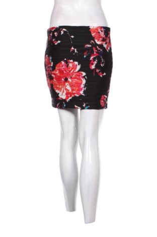 Fustă Amisu, Mărime S, Culoare Multicolor, Preț 50,00 Lei