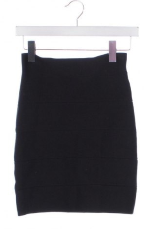 Sukně BCBG Max Azria, Velikost S, Barva Černá, Cena  1 039,00 Kč
