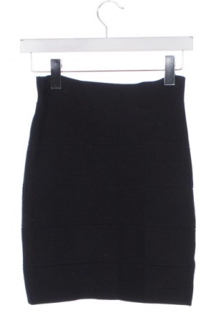 Sukně BCBG Max Azria, Velikost S, Barva Černá, Cena  1 039,00 Kč