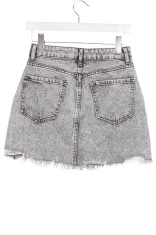 Sukňa Bershka, Veľkosť XS, Farba Sivá, Cena  14,83 €